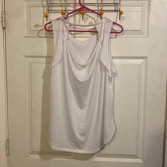 Soul Cake NWOT Distressed Tank Top Size XL - Picture 6 of 10